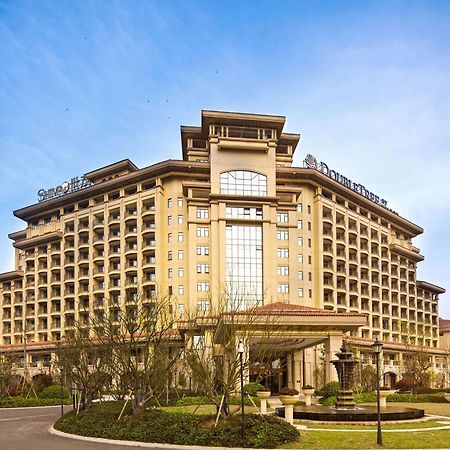 Doubletree By Hilton Ningbo - Chunxiao Hotel Екстериор снимка