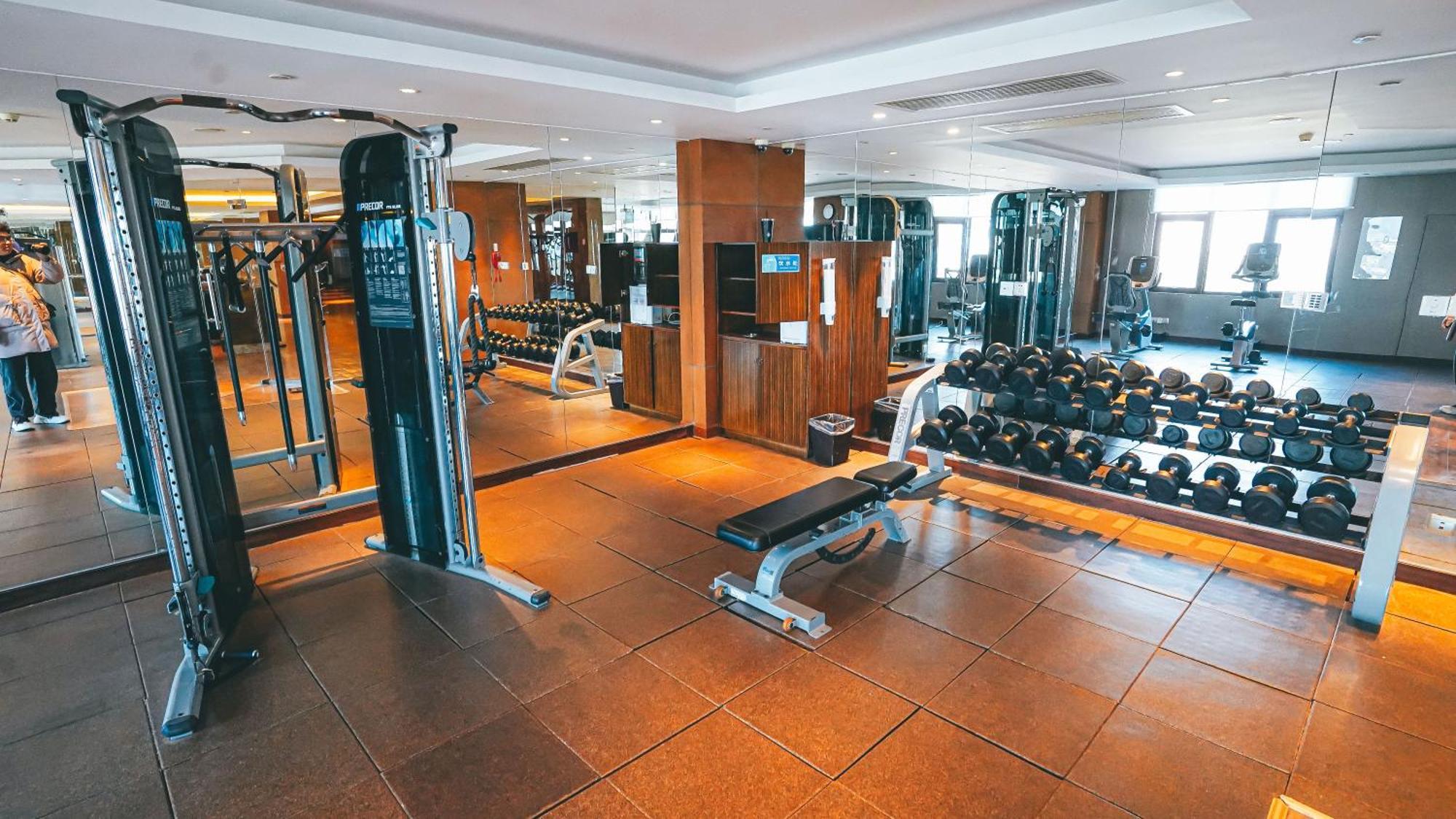 Doubletree By Hilton Ningbo - Chunxiao Hotel Екстериор снимка